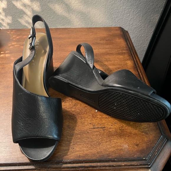 a2 aerosoles wedges